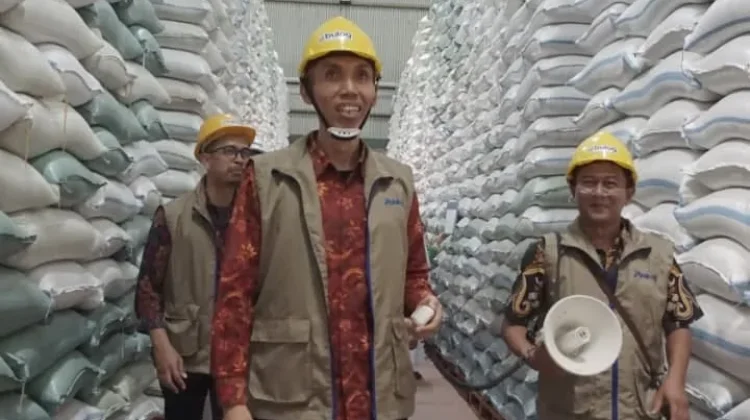 Penyerapan Gabah Petani Tembus 106 Persen