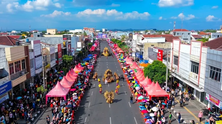 JFC  Bukan Hanya Runway Terpanjang, tetapi juga  Street Food Terpanjang