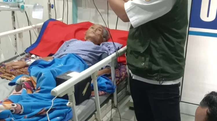 Kebut Dokumen Kependudukan, Dispendukcapil Bondowoso Datangi Rumah Disabilitas