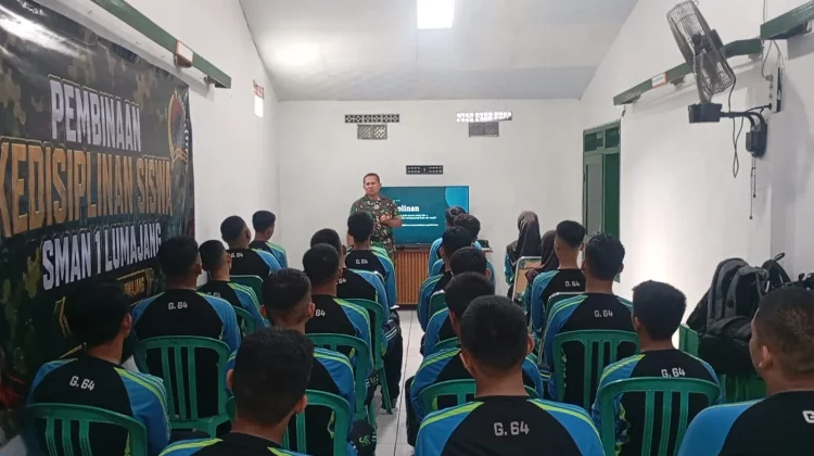 TNI di Lumajang Bekali Siswa Dengan Kedisiplinan dan Kepemimpinan