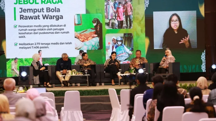 Bupati Ipuk Paparkan Inovasi Layanan Kesehatan Banyuwangi di Forum Nasional
