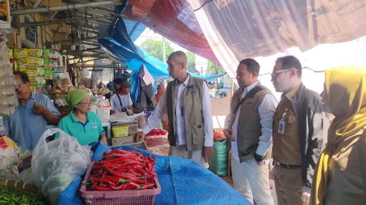 Bulog dan Diskoperindag Awasi Harga Minyakita serta Beras SPHP