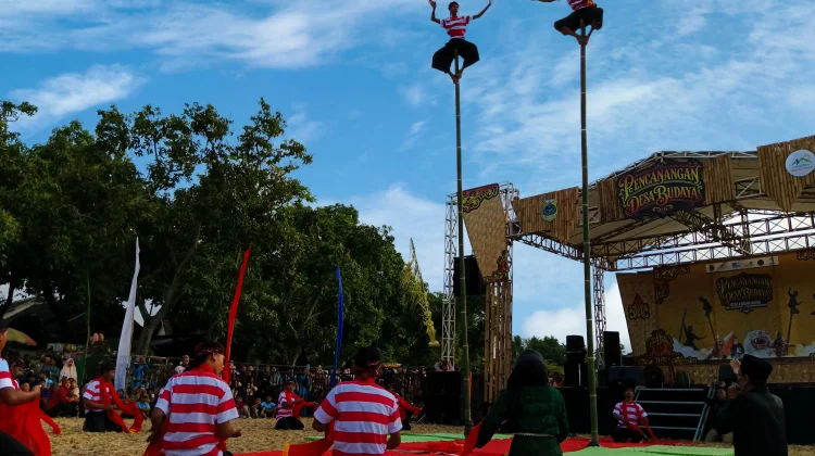Melalui Tradisi Pojien, Karanganyar Resmi Jadi Desa Budaya