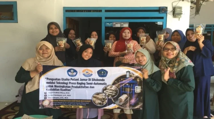Unars Beri Penguatan Usaha Bagi Petani Jamur