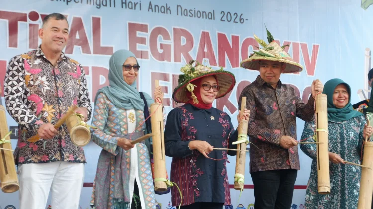 Menteri PPPA: Festival Egrang Jadi Modal Sosial Jember untuk Penguatan SDM