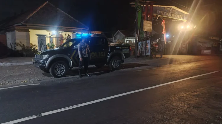 Polsek Tekung Lumajang Antisipasi 3C di Jalan Raya Wonokerto