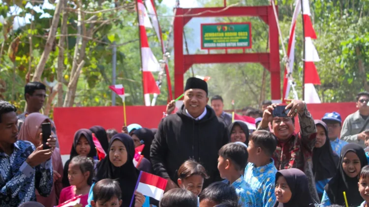 Kodim dan Pemkab Resmikan Jembatan dan Sumber Air