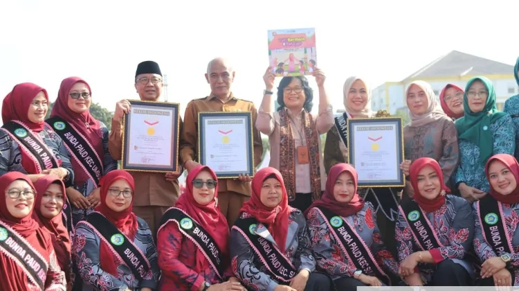 Dua Rekor MURI Jadi Catatan Baru Kreativitas Anak Jember