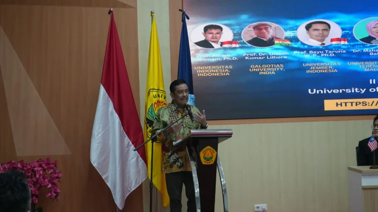 UNEJ Bahas Perkembangan AI dan Machine Learning dalam Konferensi Internasional