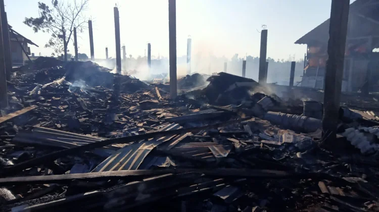 Gudang Pupuk Terbakar, Kerugian Diperkirakan Mencapai Rp100 juta