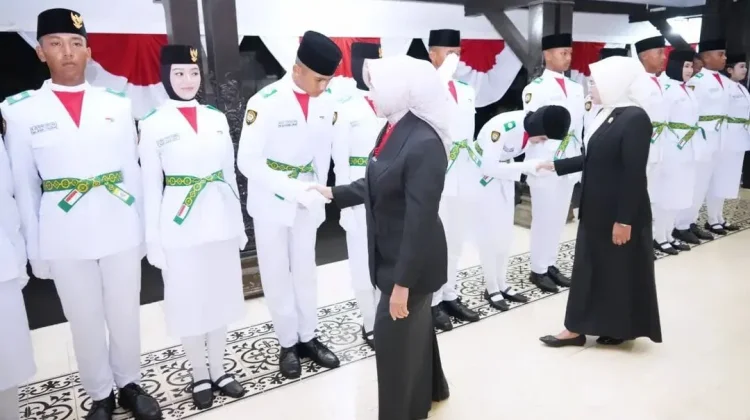 DPRD Lumajang Apresiasi Pengukuhan 75 Anggota Paskibraka 2026