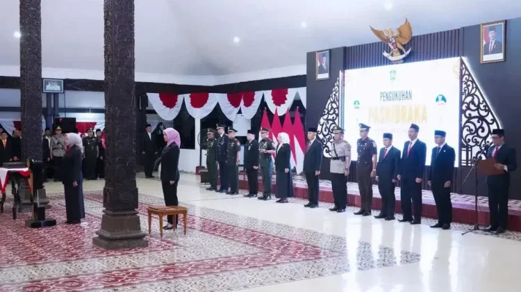 DPRD Lumajang Apresiasi Pengukuhan 75 Anggota Paskibraka 2026