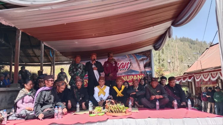 Masyarakat Ranupani Melakukan Penutupan Hari Raya Karo