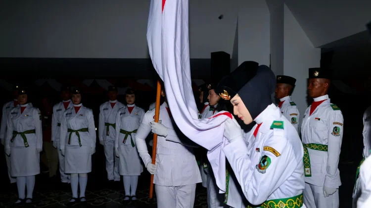 Sebanyak 75 Paskibraka Banyuwangi Dikukuhkan, Siap Bertugas HUT RI