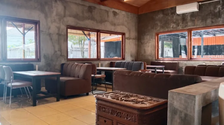 Rekomendasi Cafe 24 Jam yang Nyaman di Jember