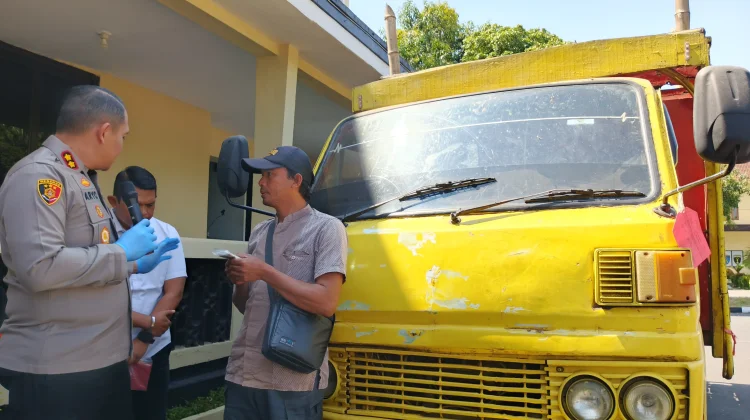 Polisi Tangkap Dua Penadah Pencurian Truk Tebu