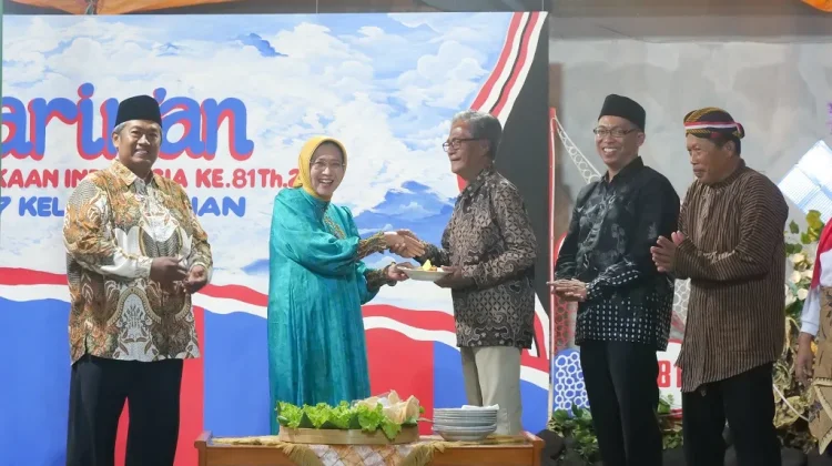 Barikan Jadi Ruang Warga Ditotrunan Lumajang Perkuat Kebersamaan
