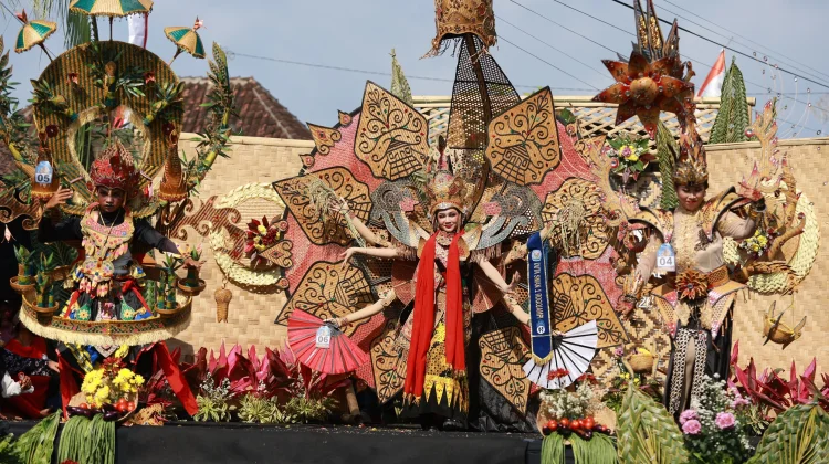Gintangan Bamboo Attraction Angkat Potensi Bambu Desa