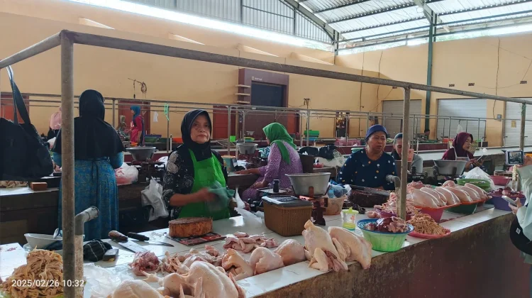 Harga Daging Ayam di Bondowoso Tembus Rp42 Ribu