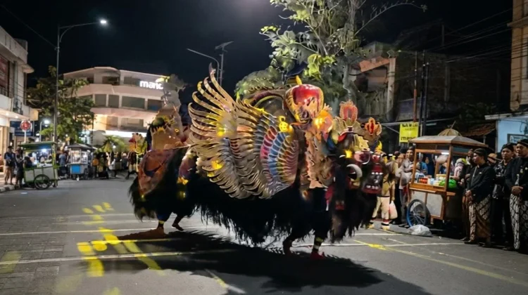 Barong Banyuwangi Curi Perhatian di Kebumen Fest 2026