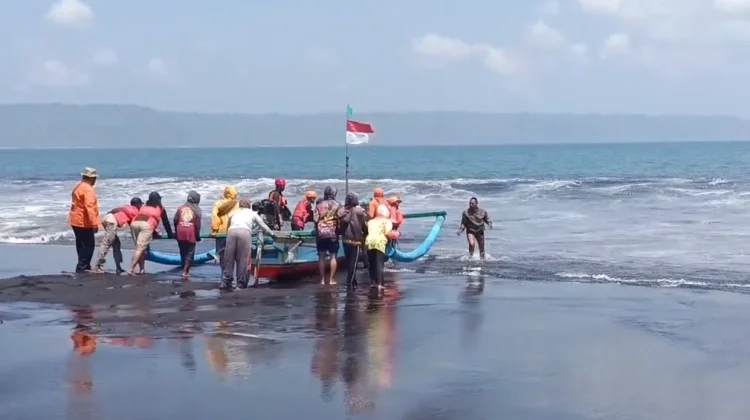 Dua Nelayan Korban KLM Pantes Masih Hilang, Operasi SAR Ditutup