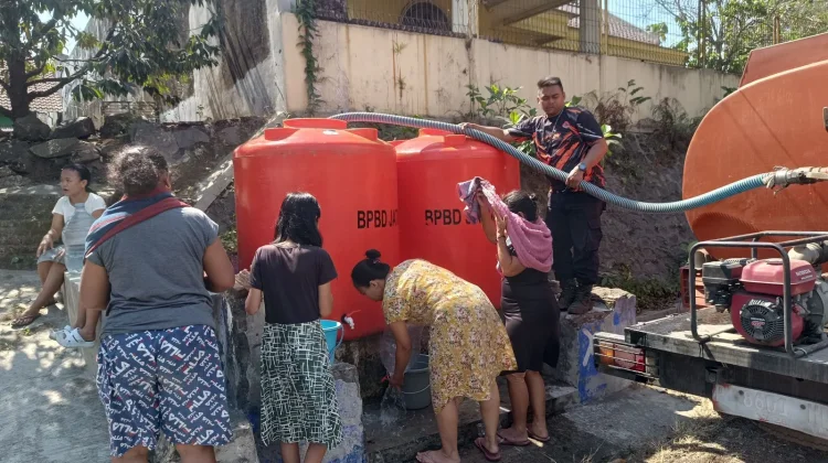 BPBD Jember Salurkan 442.500 Liter Air untuk Wilayah Terdampak Kekeringan