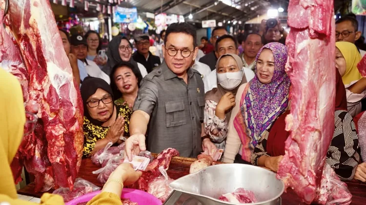 Mendag Cek Pasar Rogojampi, Harga Pangan Banyuwangi Stabil