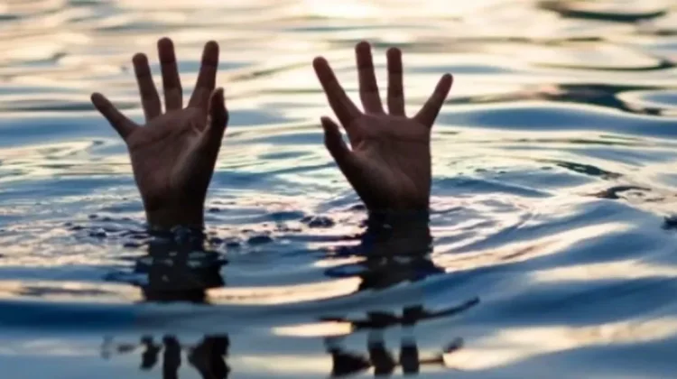 Wisatawan Jombang Terseret Ombak di Pantai Paseban Ditemukan Meninggal