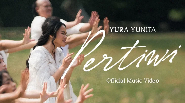 Lirik Lagu "Pertiwi" - Yura Yunita