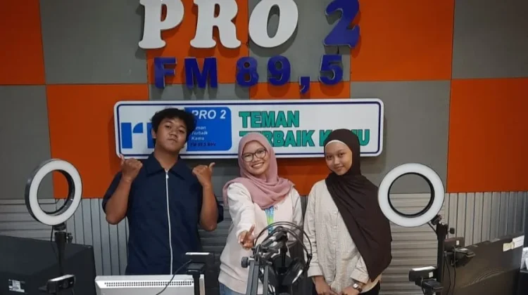 HP Bisa Jadi Teman Belajar Sekaligus Pengganggu Fokus, Ini Alasannya