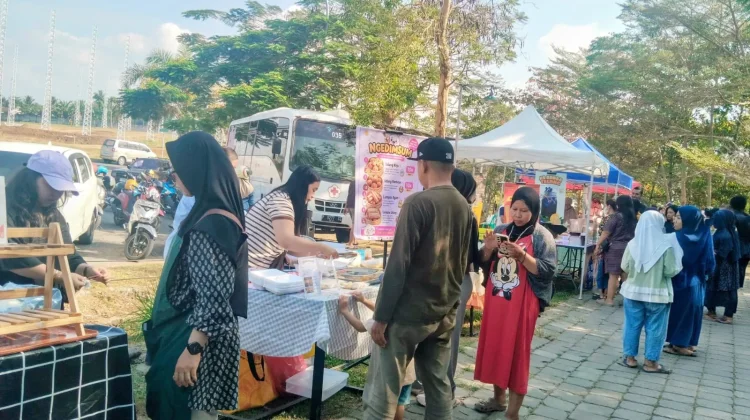 CFD Tak Sekadar Olahraga, UMKM Ikut Ramaikan Minggu Pagi