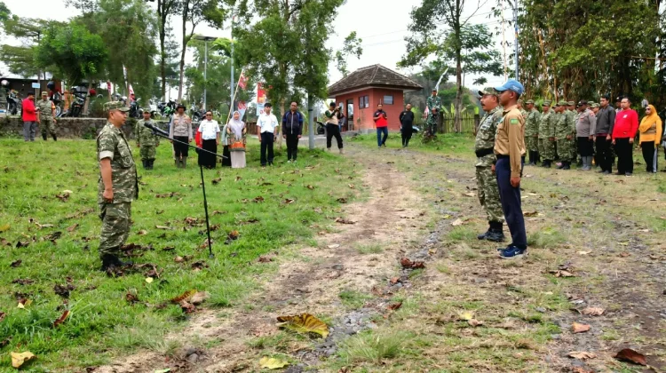 Ribuan Pohon ditanam di Buper Glagah Arum Lumajang
