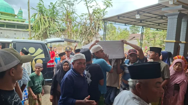 Jenazah PMI Asal Jatiroto Lumajang yang Meninggal di Malaysia Dipulangkan