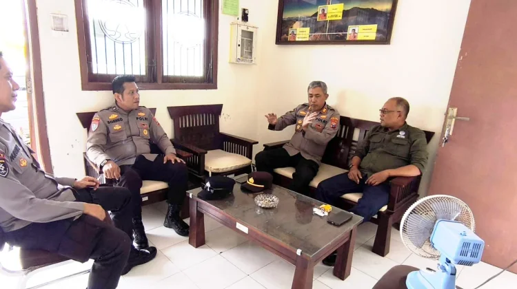 Petugas Gabungan di Lumajang Memastikan Adanya Isu Titik Api Baru