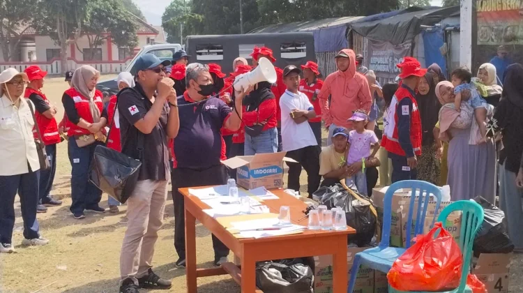 Ratusan Warga Puger Jember Ikuti Simulasi Tsunami