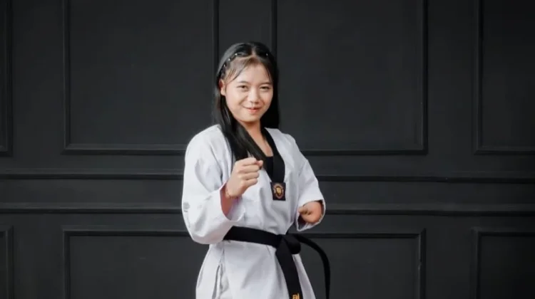 Atlet Para Taekwondo Lumajang Ria Yulianti Siap Tampil di Asian Para Games