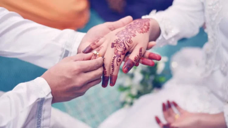 Keluarga Sakinah Dibangun dengan Tanggung Jawab Suami Istri