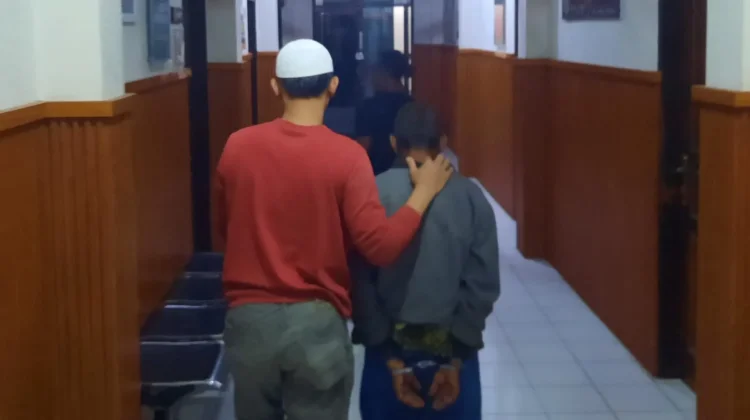 Suami Pukul Istri Bagian Wajah hingga Luka Parah