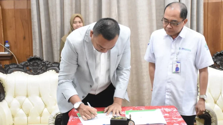 BPJS Kesehatan Bareng Pemkab Situbondo Tandatangani Adendum PKS