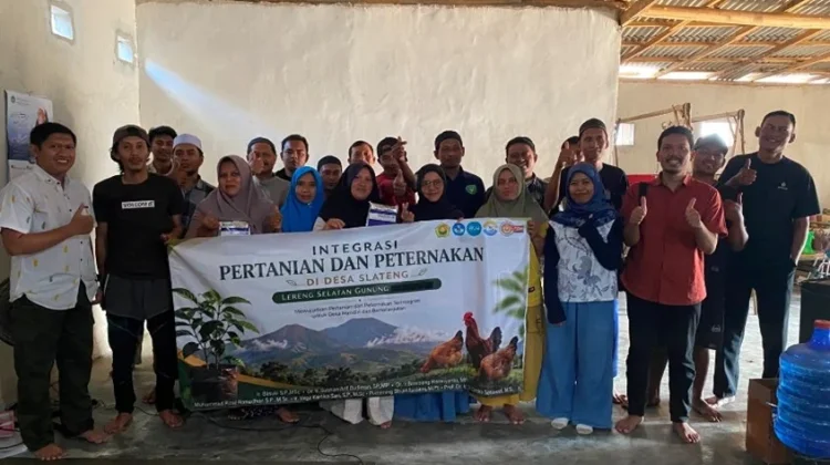 Faperta UNEJ Beri Pelatihan Kopi dan Ayam Kampung di Slateng