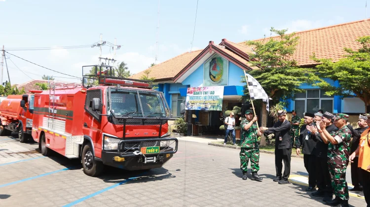 Sebanyak 764 Ribu Liter Air Bersih Disalurkan ke 18 Dusun di Banyuwangi