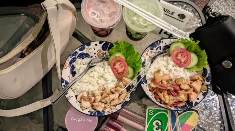 Nongkrong Makin Asyik, Kafe Jadi Spot Favorit Gen Z