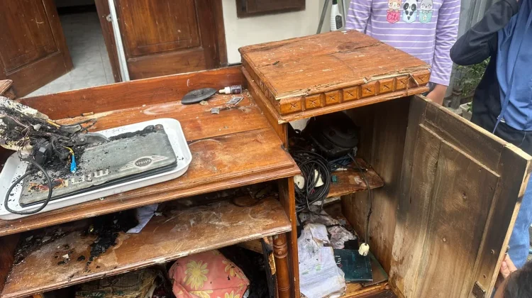 Laptop Korslet Picu Kebakaran Rumah di Tegalampel