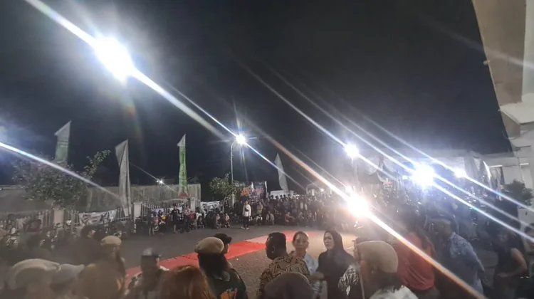 Polsek Lumajang Kota Amankan Pawai Motor Lawas Ride to Memories 2026