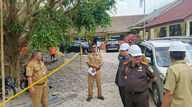 Kejari Kawal Revitalisasi Sekolah Bondowoso