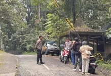 Petugas Keamanan di Senduro Antispasi Gangguan di Bulan Ramadhan