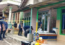 Polisi Olah TKP Ledakan Petasan yang Menewaskan Korban