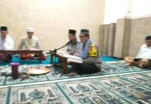 Polisi di Lumajang Tadarus Al Quran di Bulan Ramadhan