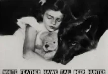 Lana Del Rey Rilis Lagu Baru White Feather Hawk Tail Deer Hunter