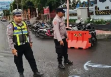 Pengendara Motor Meinggal Terlindas Truk di depan Pelabuhan Ketapang